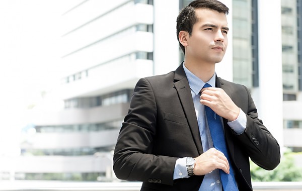 How to Create a Professional Wardrobe on an Intern's Budget (Men's Edition) How to Create a Professional Wardrobe on an Intern's Budget (Men's Edition)