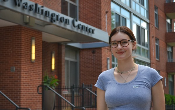 Networking and Hands-On Internship Projects Expands Comms Major’s Career Possibilities