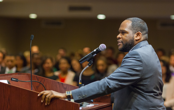 Michael Long ‘04 Addresses TWC Spring 2015 Students Michael Long ‘04 Addresses TWC Spring 2015 Students