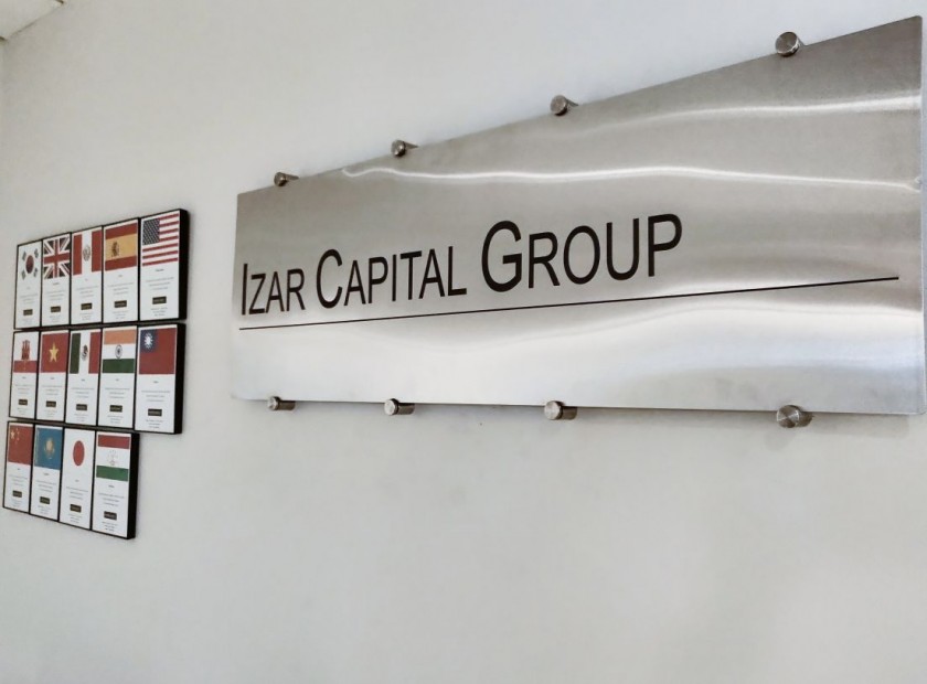 Izar Capital Group is a small, boutique private market merchant bank