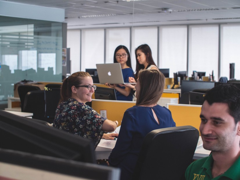 Interns Adjusting to a New Work Environment