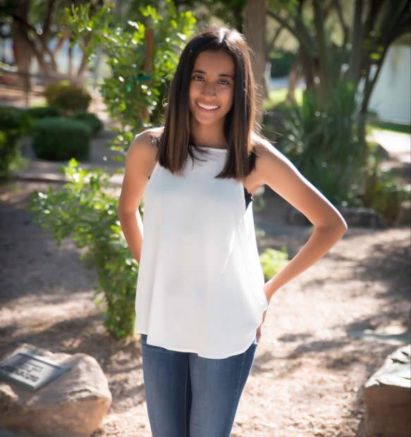 Ciera Babbrah's internship supervisors shared tips and tricks to help her create a productive virtual work environment. Washington Center intern Ciera Babbrahs